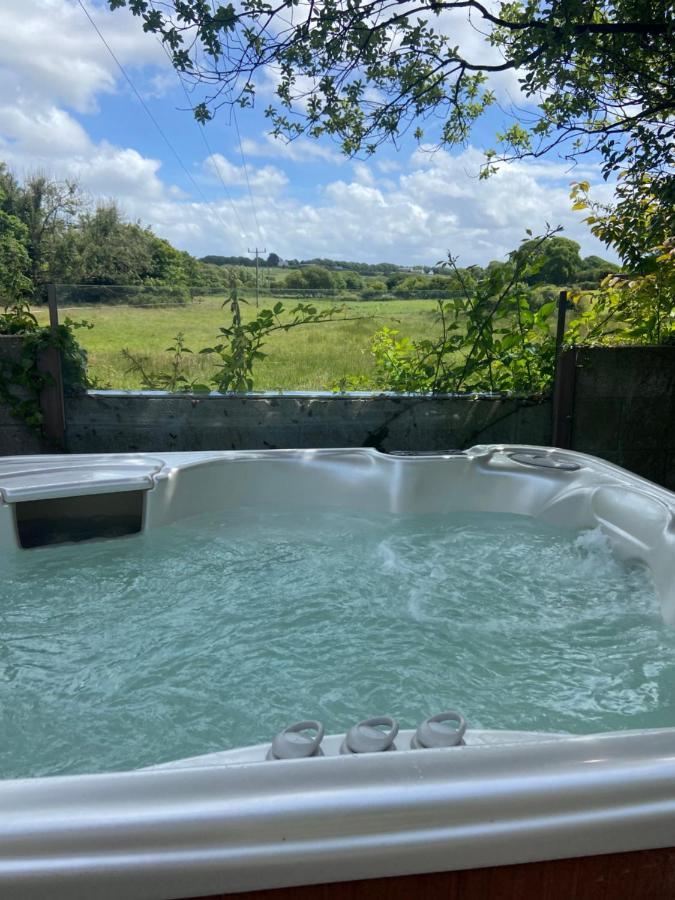 新码头The Countryside Cabin With Private Hot Tub公寓 外观 照片